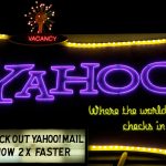 Cartel luminoso de Yahoo en San Francisco