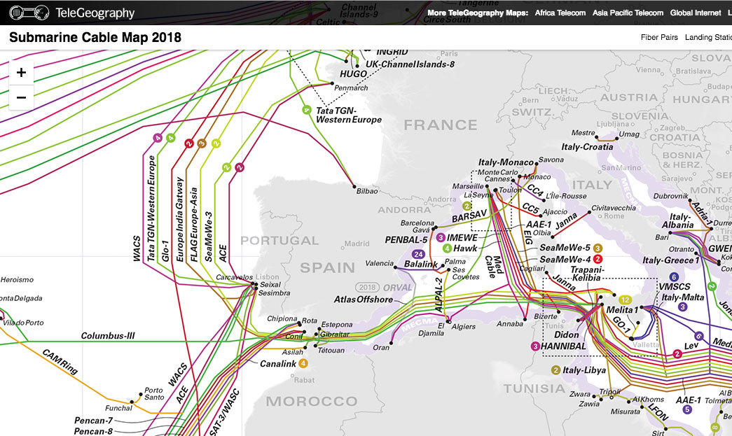 Mapa de cables submarinos de Teleography